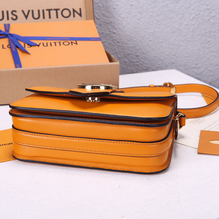 MEDIUM LADY D-JOY BAG