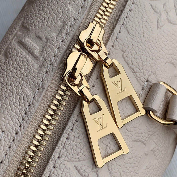 SMALL DIOR KEY BAG