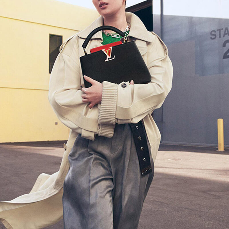 30 MONTAIGNE AVENUE BAG