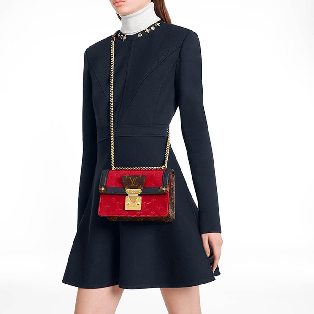 SMALL DIOR KEY BAG