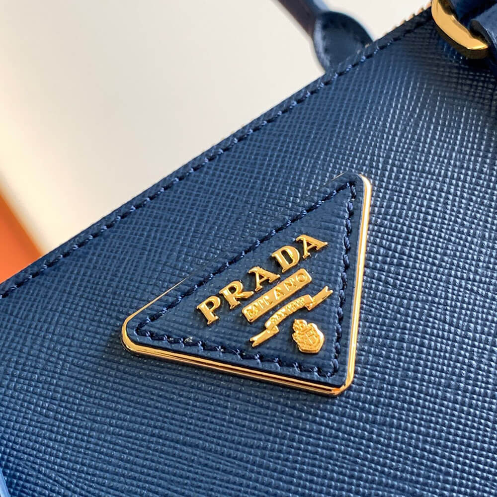 Medium Prada Galleria Saffiano leather bag