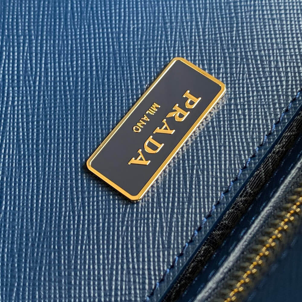 Medium Prada Galleria Saffiano leather bag