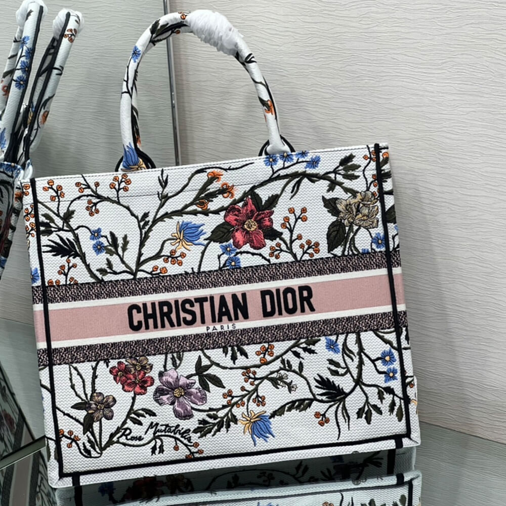 Bottega Veneta Medium Andiamo