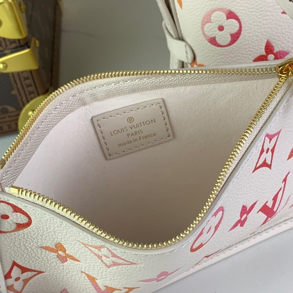 LV Low Key Hobo MM