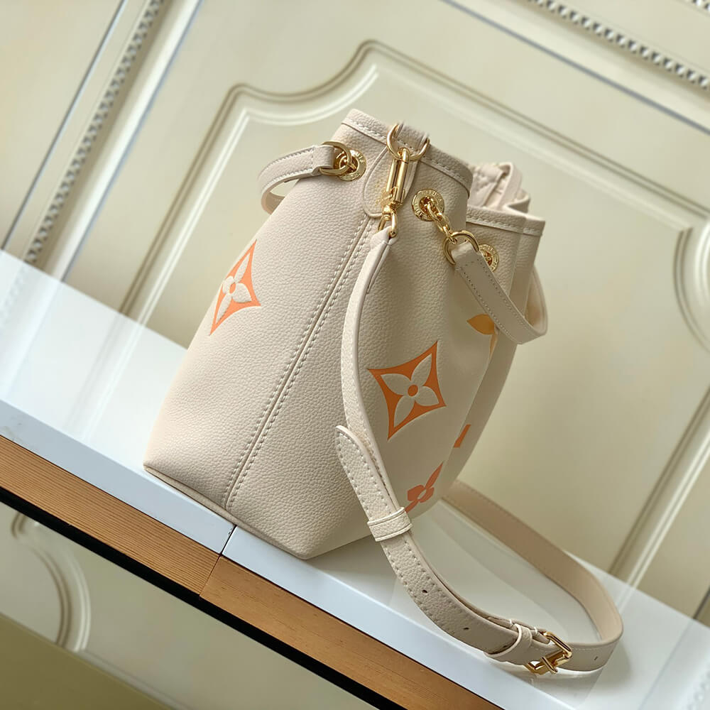 MINI FLAP BAG WITH TOP HANDLE