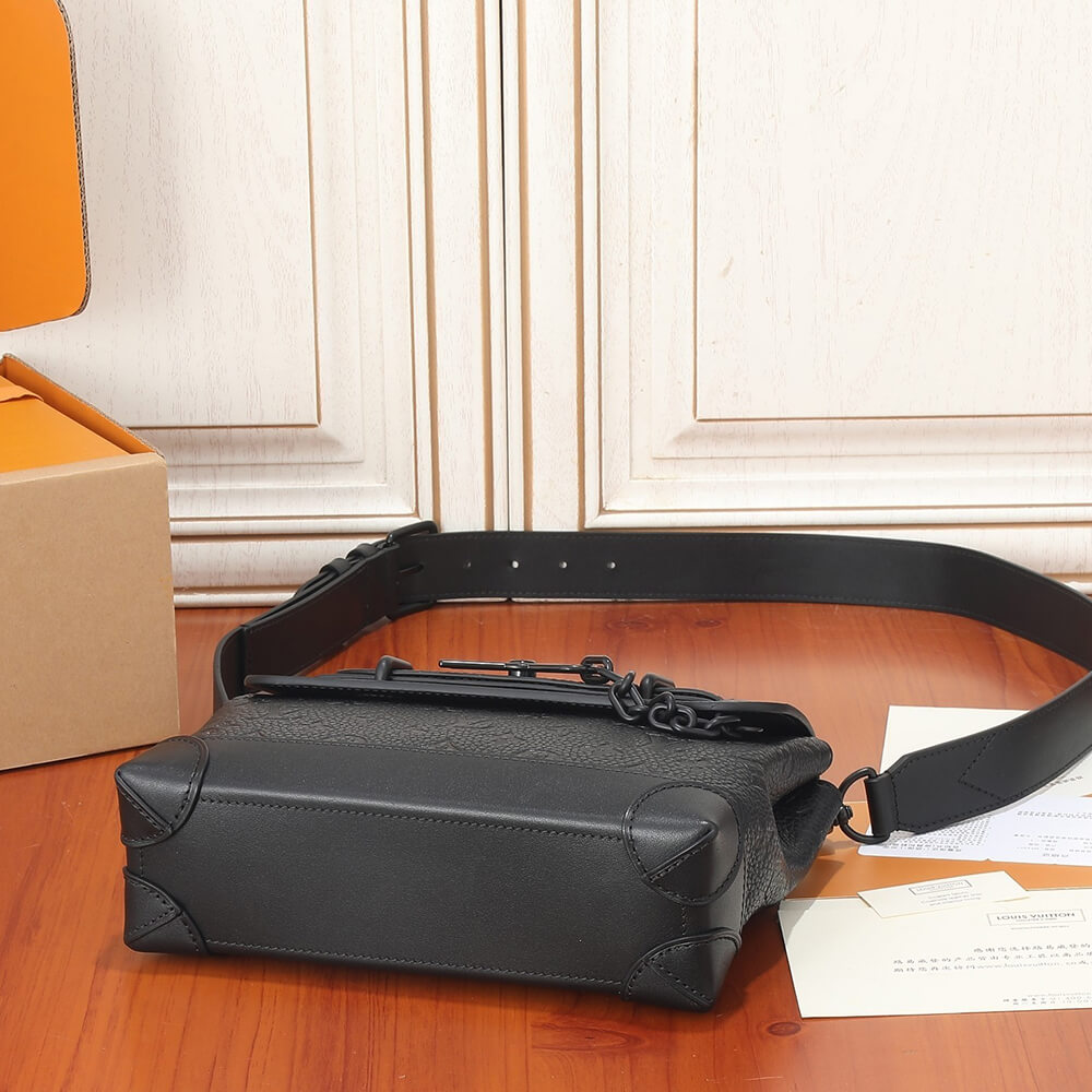 GUCCI PADLOCK GG MEDIUM SHOULDER BAG