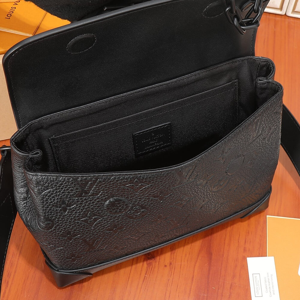 GUCCI PADLOCK GG MEDIUM SHOULDER BAG