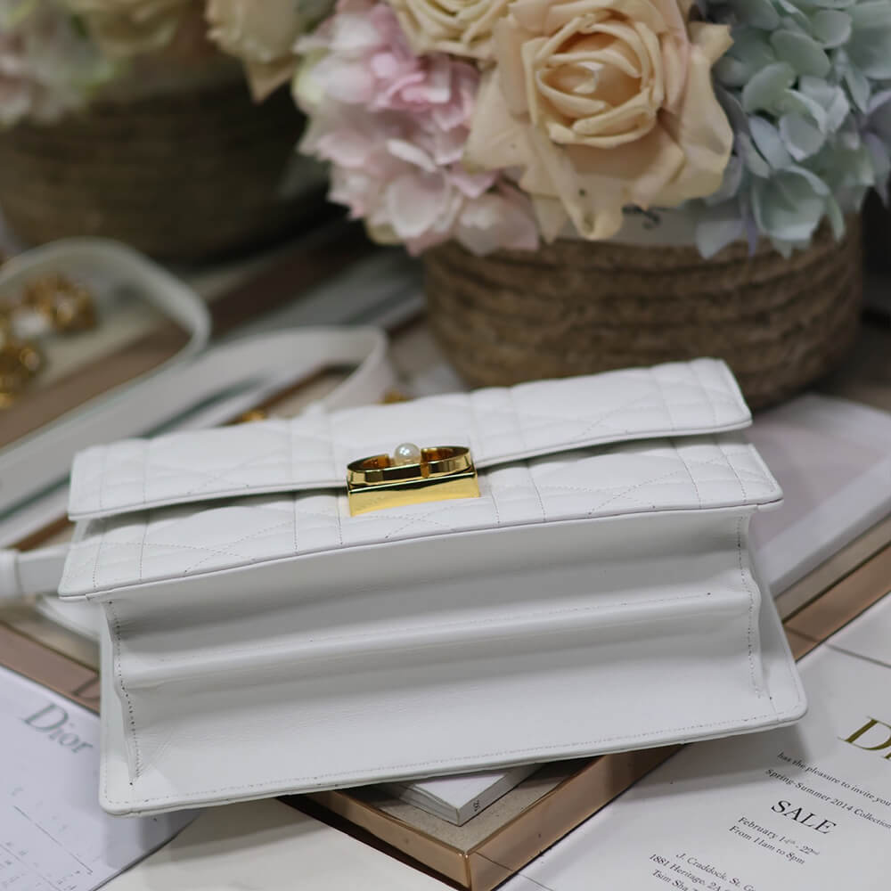 Small FLAP BAG WITH TOP HANDLE