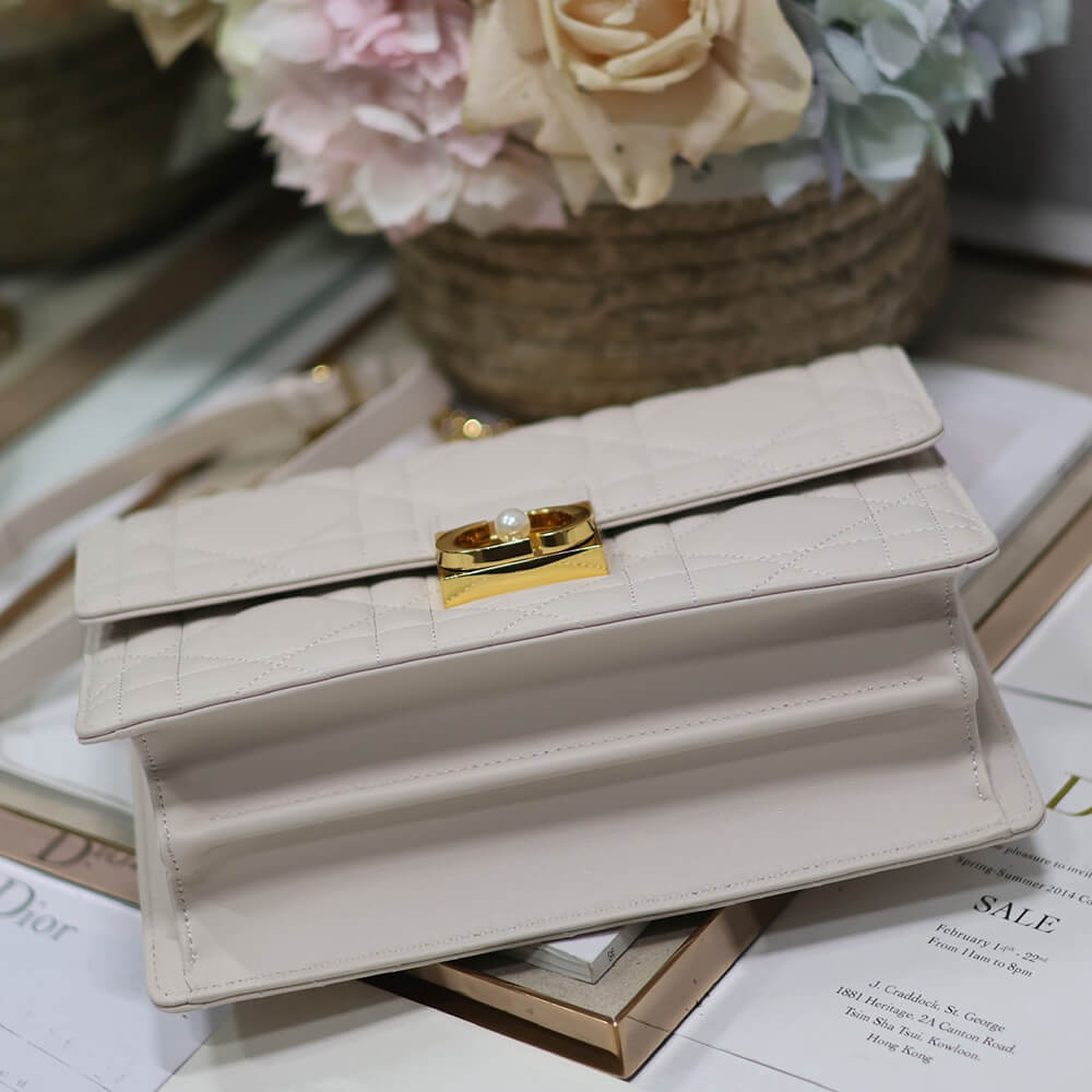 Small FLAP BAG WITH TOP HANDLE