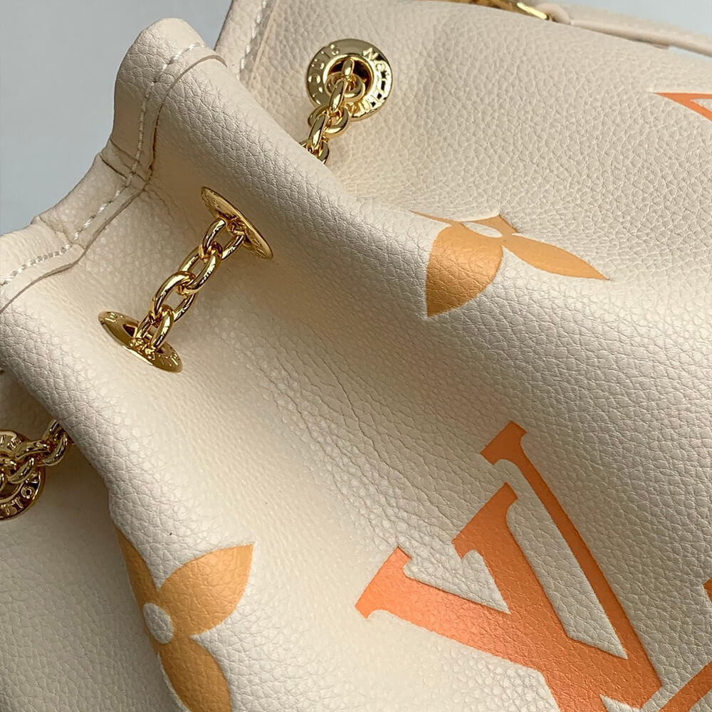 MINI FLAP BAG WITH TOP HANDLE