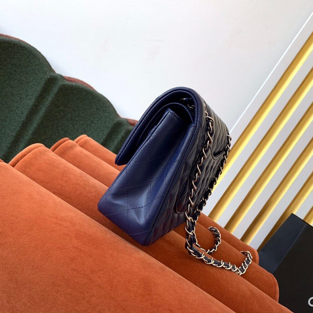 CHANEL 22 HANDBAG(high-end grade)