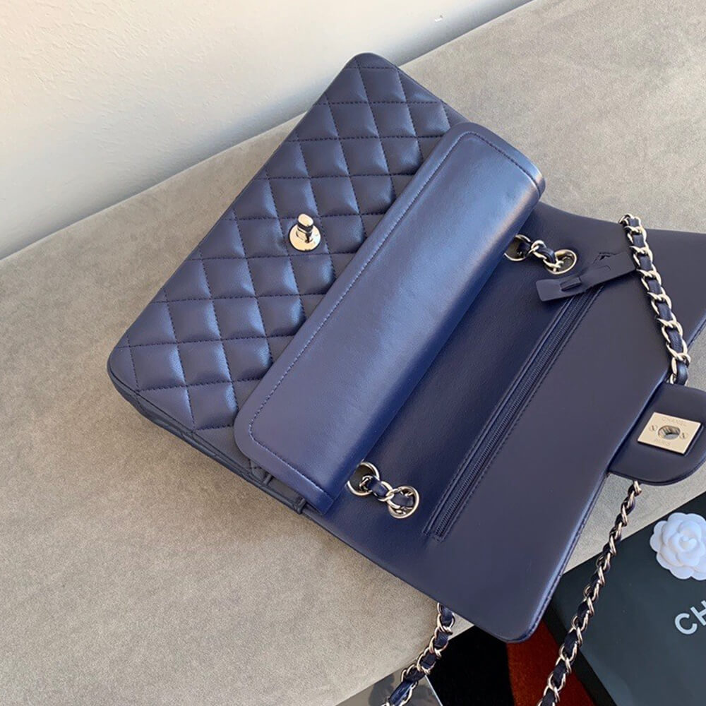 CHANEL 22 HANDBAG(high-end grade)