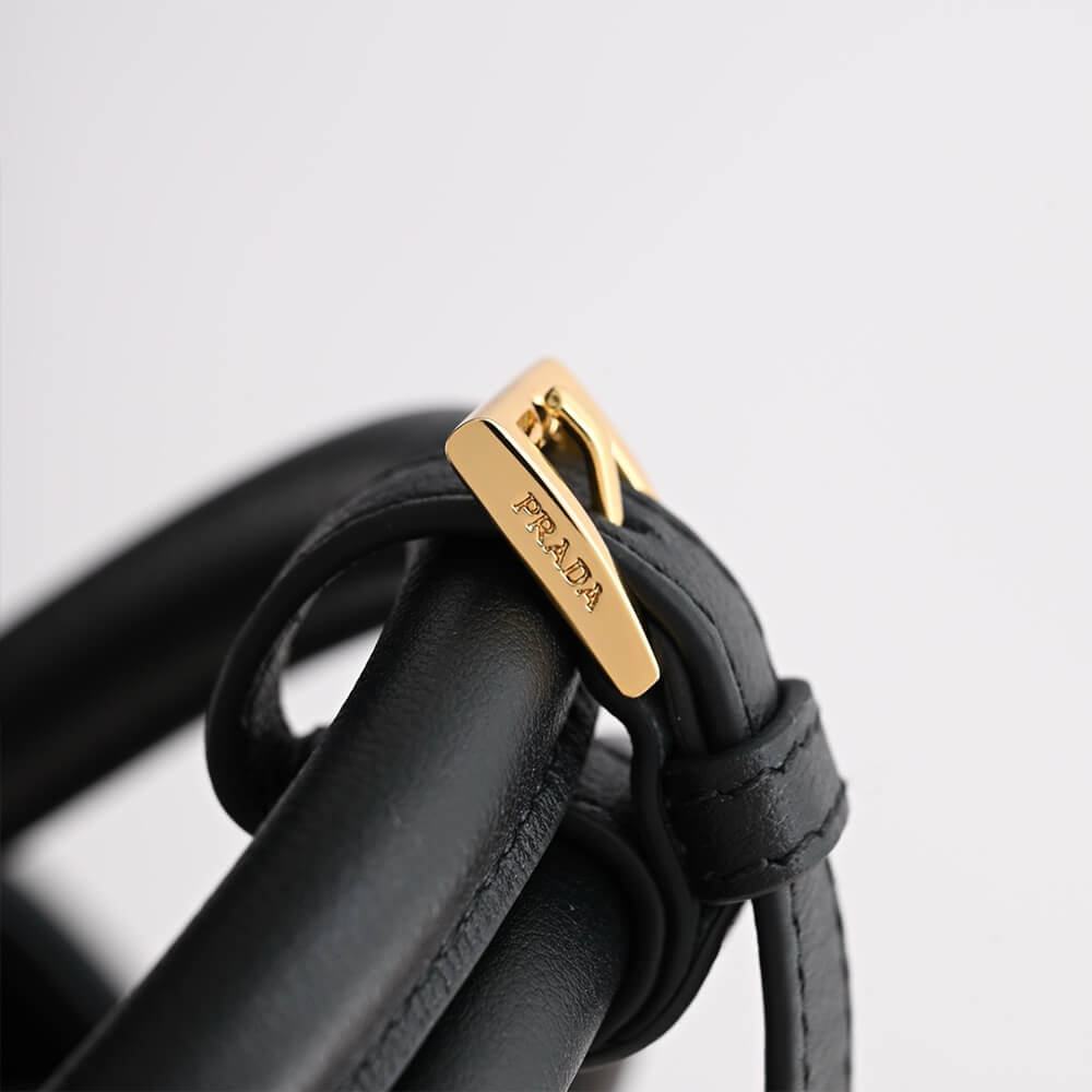 Prada Buckle small leather handbag with belt(high-end grade)