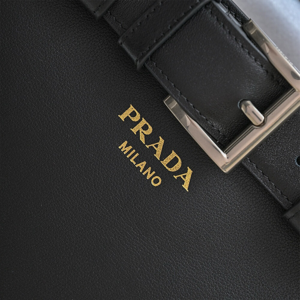 Prada Buckle small leather handbag with belt(high-end grade)