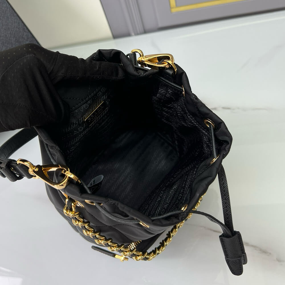 Prada Re-Edition 1995 Chaîne Re-Nylon shoulder bag(HIGH-END GRADE)