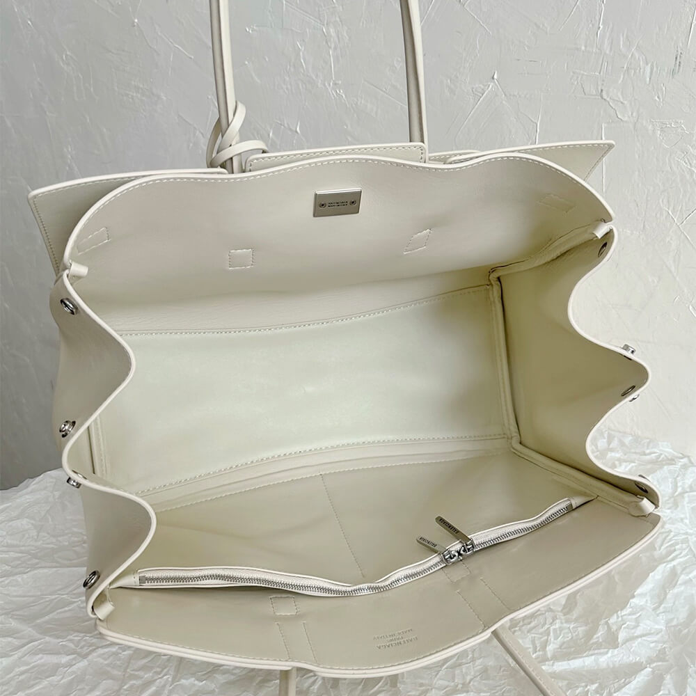 BALENCIAGA Bel Air Small Carry All Bag(HIGH-END GRADE)