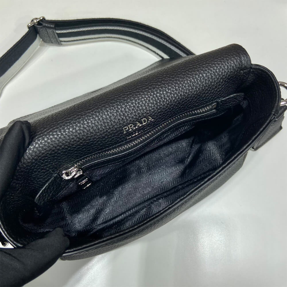 Prada Leather shoulder bag(high-end grade)