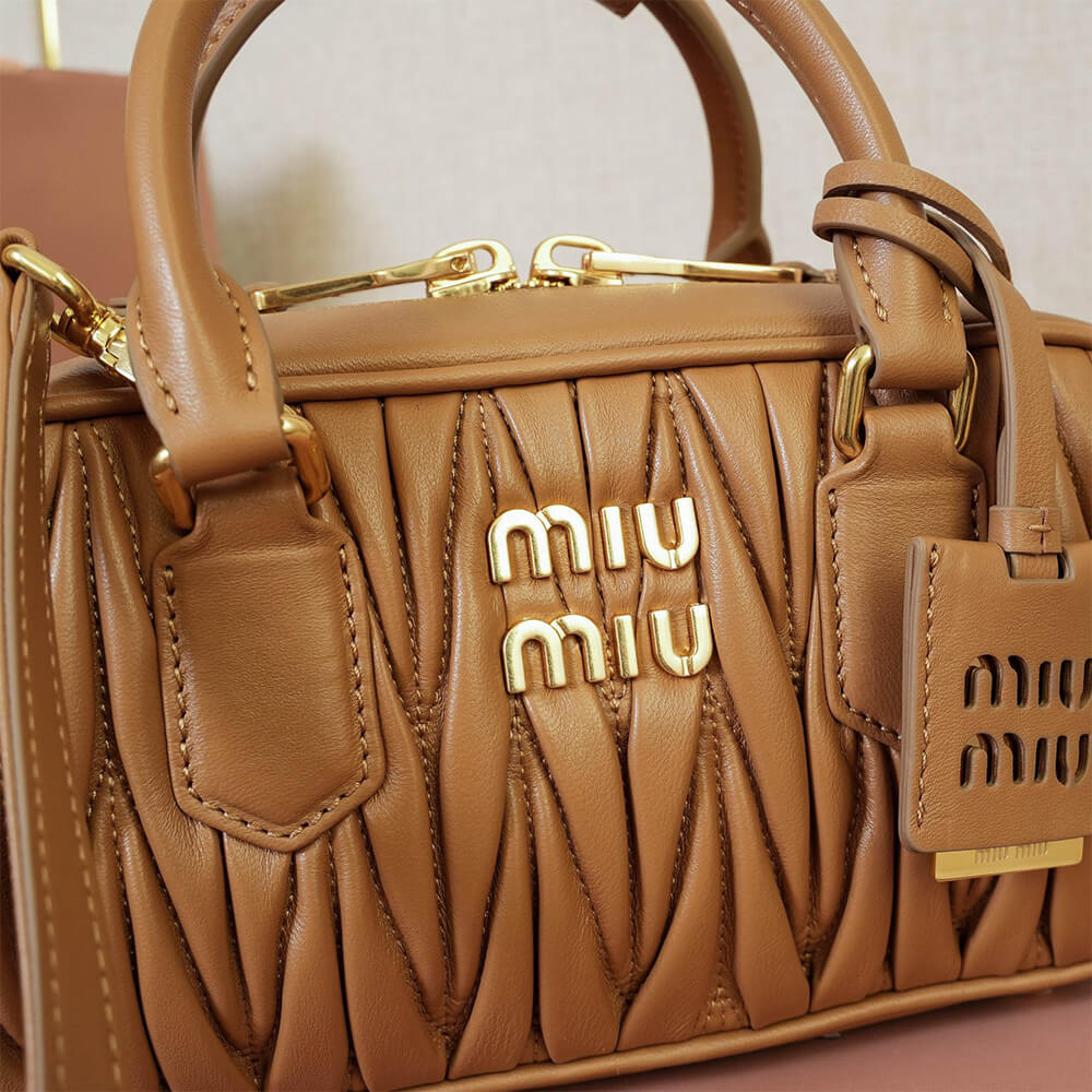 MIUMIU Medium Arcadie matelasse nappa Bag(HIGH-END GRADE)