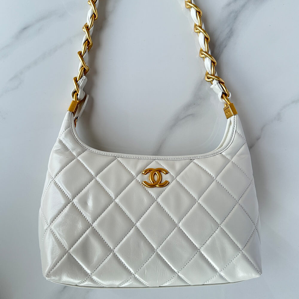 CHANEL HOBO BAG(HIGH-END GRADE)