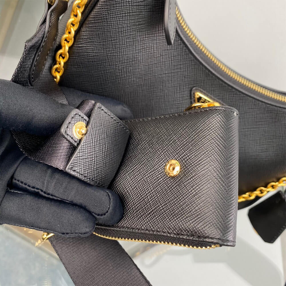 Prada Re-Edition 2005 Saffiano leather bag(high-end grade)